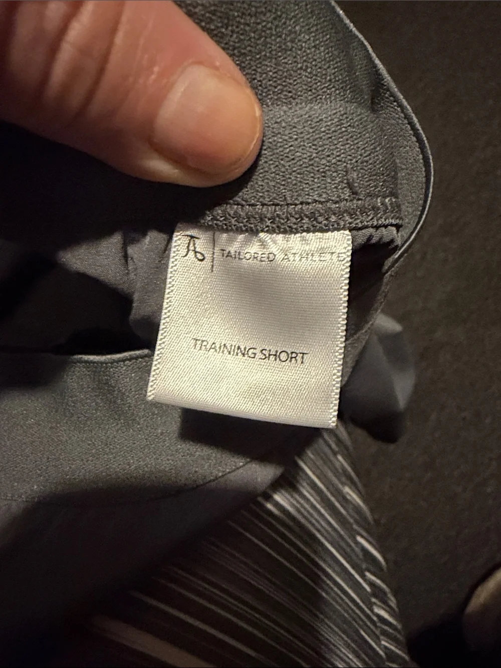 Tailored Athlete Training Shorts Size Medium Gray Zipper Pockets Lined